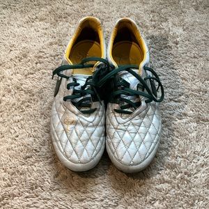 Very Rare Nike Tiempo Ronaldinho Dois 10R FG ACC Size 10.5 Leather Soccer Cleats